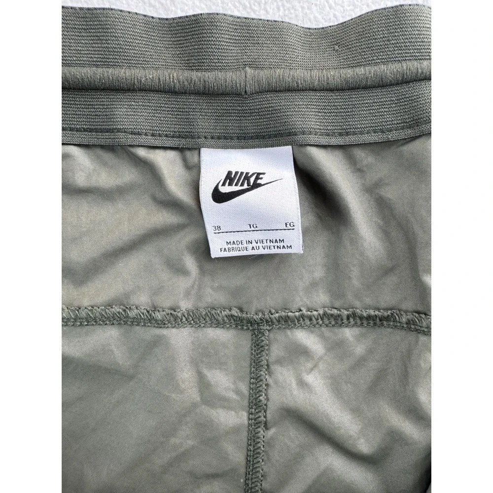 Nike Sportswear Men's Olive Green‎ Essential Style Utility Pants Size 38x29